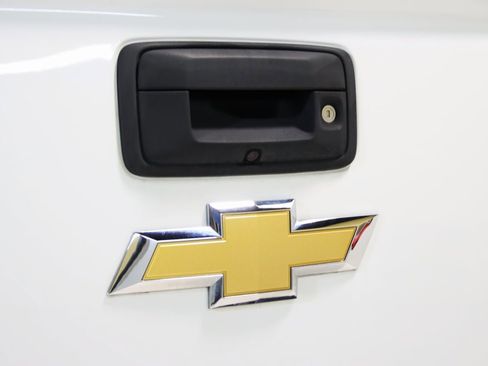 Used 2015 Chevrolet Colorado W/T w/ WT Convenience Package image 13