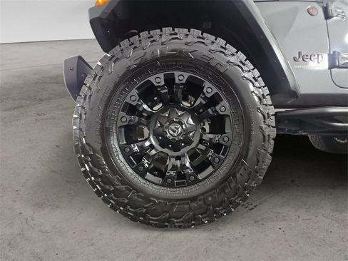 Used 2020 Jeep Wrangler Unlimited Rubicon image 14