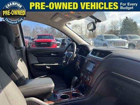 Used 2014 Chevrolet Traverse LT w/ All-Star Edition image 34