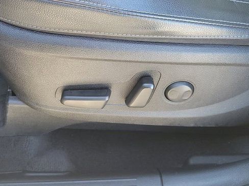 Used 2021 Kia Telluride EX w/ EX Premium Package image 23