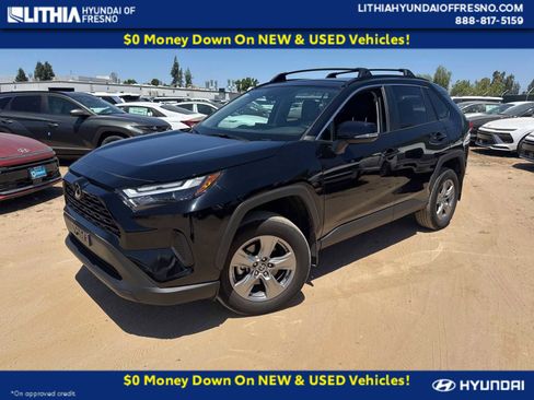 Used 2024 Toyota RAV4 XLE w/ Convenience Package FWD image 1