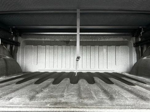 Certified 2022 RAM 1500 Laramie AWD/4WD image 10