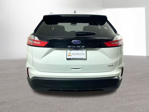 Used 2022 Ford Edge SE image 30