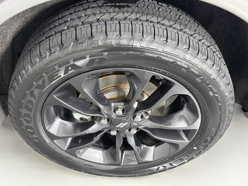 Used 2023 Dodge Durango GT AWD/4WD image 31