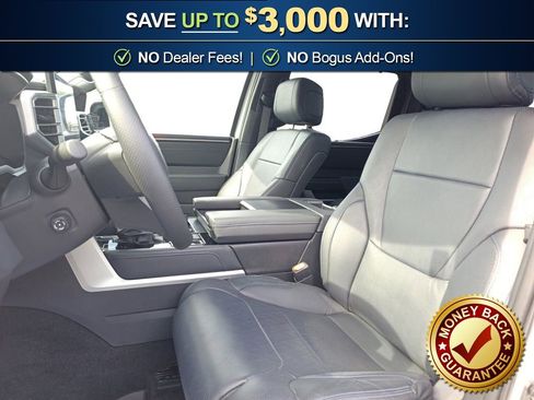 Used 2025 Toyota Tundra Platinum AWD/4WD image 14