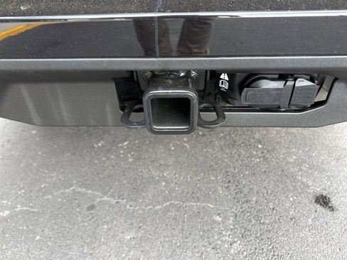 Certified 2025 Ford Expedition Active image 14