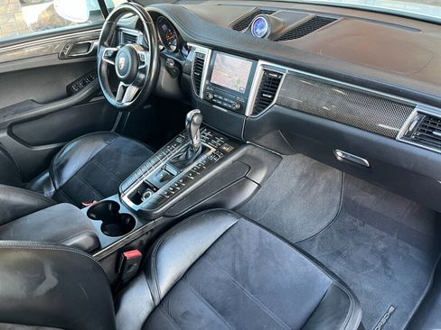 Used 2017 Porsche Macan GTS AWD/4WD image 7