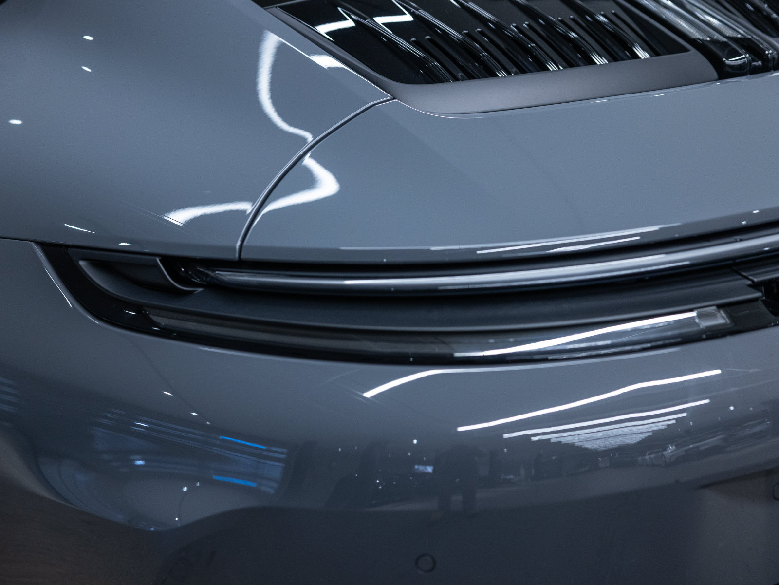 Certified 2025 Porsche 911 Carrera 4 GTS AWD/4WD image 23