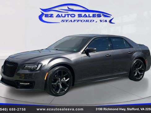 Used 2021 Chrysler 300 S w/ S Model Appearance Package image 9