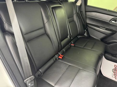 Used 2024 Nissan Rogue SV w/ SV Premium Package AWD/4WD image 39