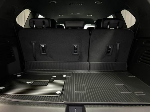 New 2026 GMC Acadia Elevation w/ Elevation Premium Package image 23