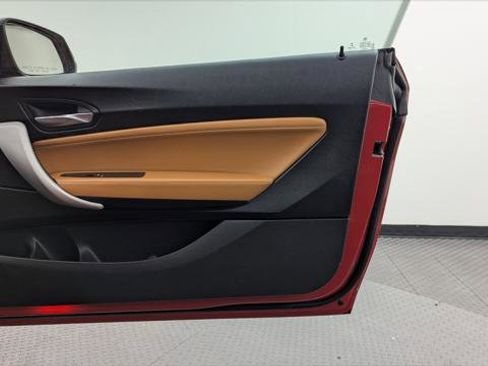 Used 2020 BMW 230i Convertible w/ M Sport Package image 17