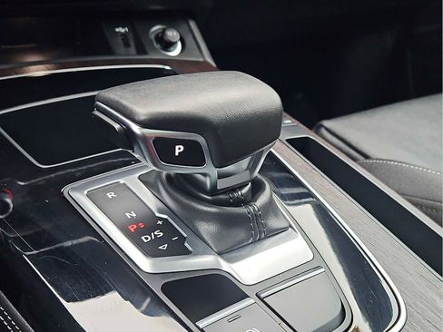 Used 2023 Audi Q5 2.0T Premium Plus w/ Premium Plus Package image 31