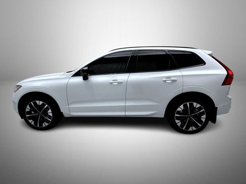 Used 2026 Volvo XC60 B5 Plus w/ Protection Package Premier AWD/4WD image 8