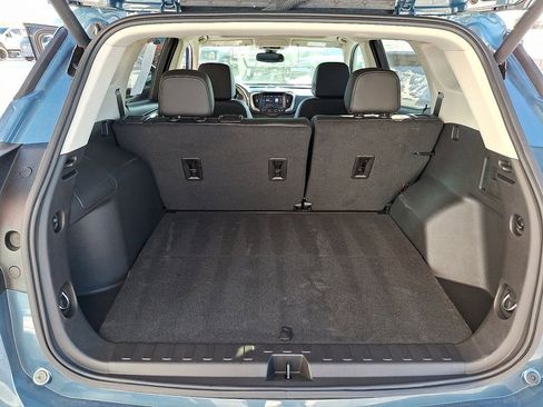 Used 2024 GMC Terrain Denali w/ Denali Premium Package image 31