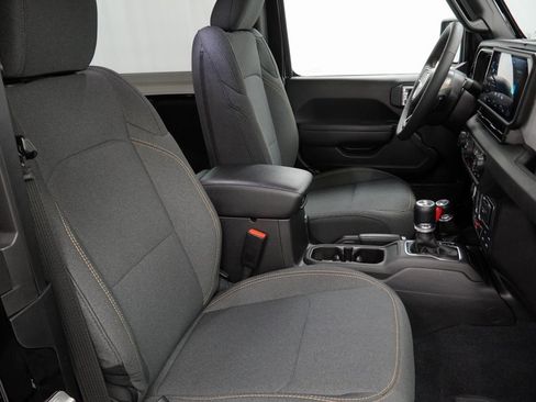 Certified 2024 Jeep Wrangler Willys image 43