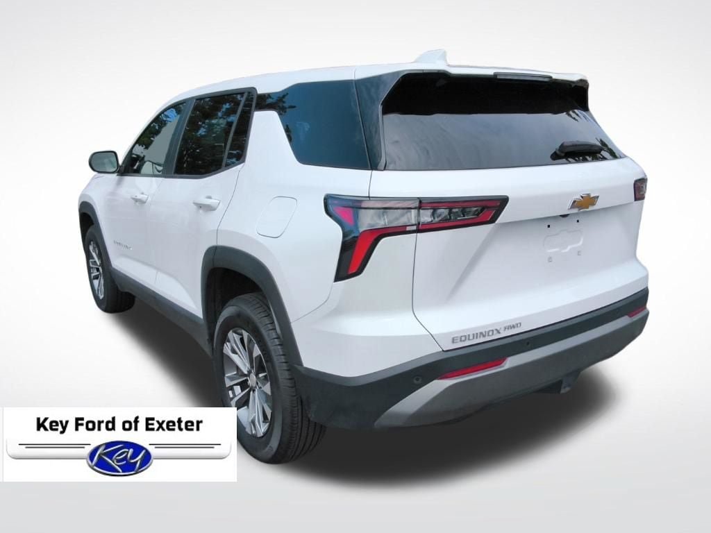 Used 2026 Chevrolet Equinox LT AWD/4WD image 11