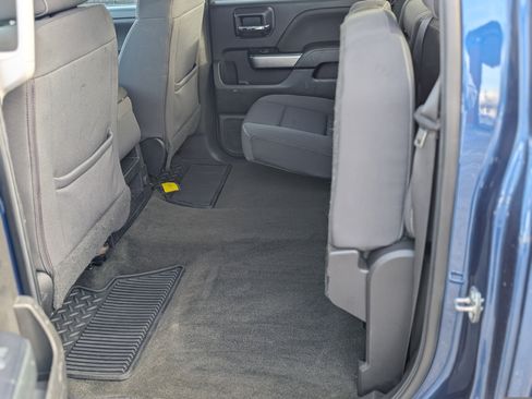 Used 2018 Chevrolet Silverado 1500 LT w/ All Star Edition image 29