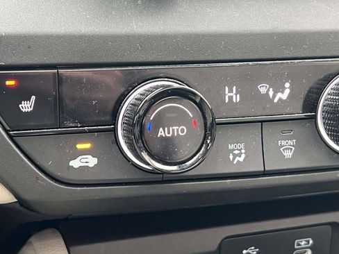 Used 2023 Honda Accord EX image 28