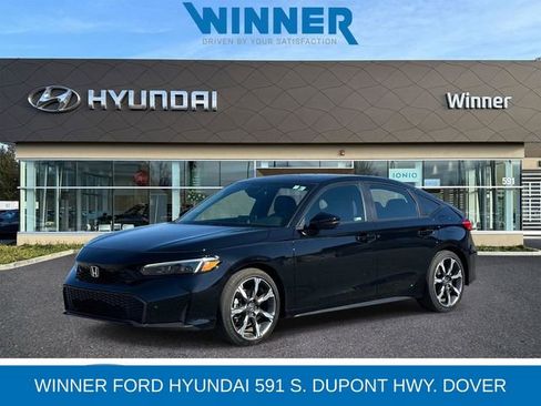 Used 2025 Honda Civic Sport Touring image 1
