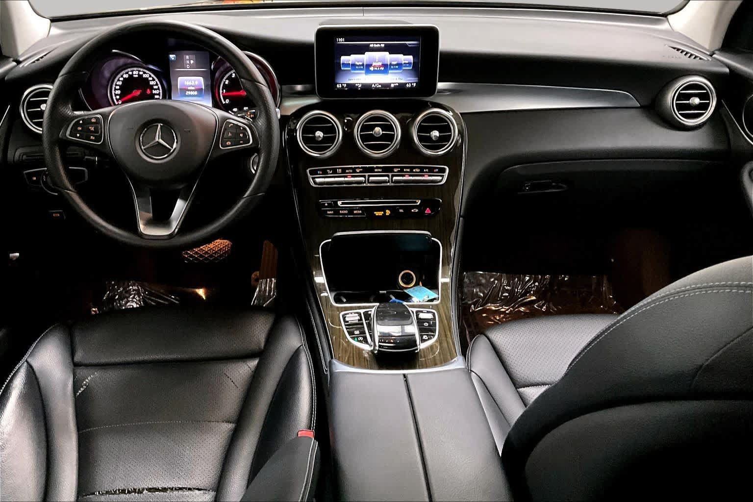 Used 2016 Mercedes-Benz GLC 300 4MATIC image 16