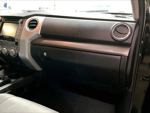 Used 2016 Toyota Tundra SR5 w/ SR5 Upgrade Package image 16