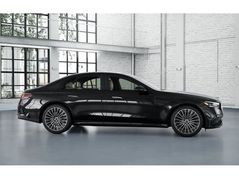 New 2026 Mercedes-Benz E 350 4MATIC Sedan image 16