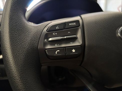 Used 2023 Hyundai Kona SEL image 13