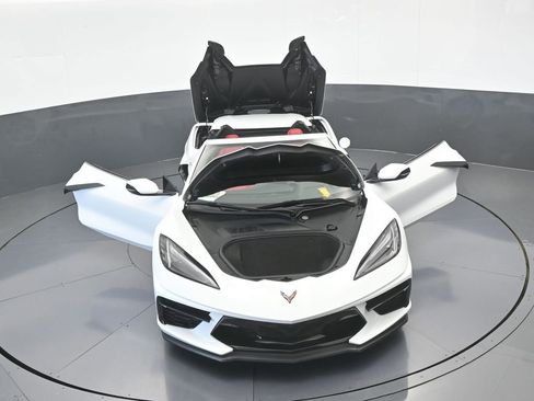 Used 2024 Chevrolet Corvette Stingray Convertible w/ 1LT image 66