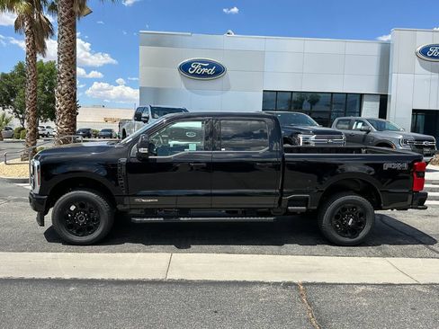 New 2026 Ford F250 Lariat w/ Black Appearance Package AWD/4WD image 3