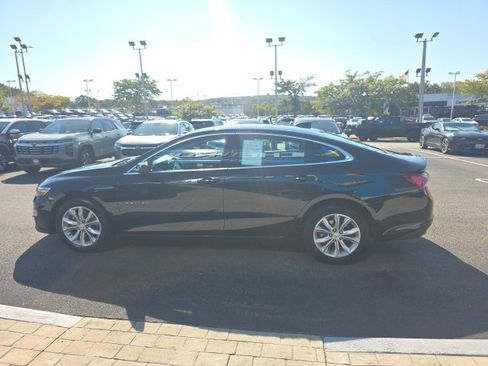 Used 2022 Chevrolet Malibu LT image 5