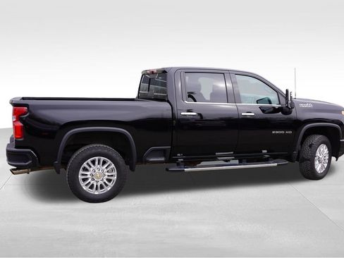 Certified 2022 Chevrolet Silverado 2500 High Country w/ Z71 Off-Road Package image 4