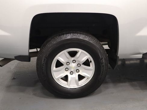 Used 2018 Chevrolet Silverado 1500 LT w/ Trailering Package image 22