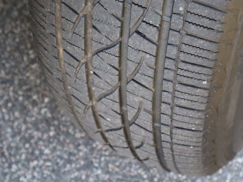 Used 2020 Chevrolet Silverado 1500 LT image 12