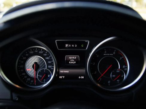 Used 2016 Mercedes-Benz G 63 AMG 4MATIC image 34