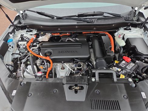 Used 2024 Honda CR-V Sport Touring image 32