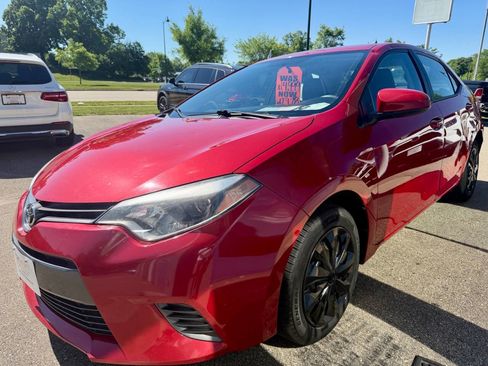 Used 2016 Toyota Corolla LE FWD image 6
