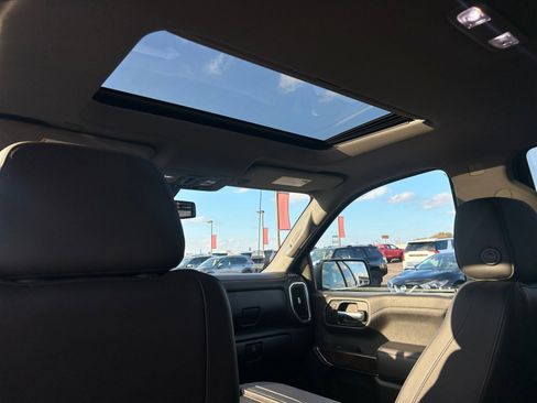 Used 2020 GMC Sierra 1500 SLT w/ SLT Premium Plus Package image 19