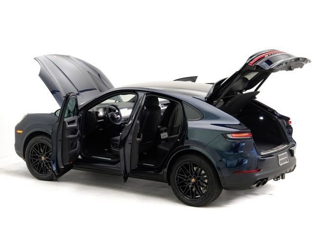 Certified 2026 Porsche Cayenne Coupe AWD/4WD image 26