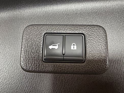 Used 2024 Nissan Armada SL w/ Midnight Edition Package RWD image 42