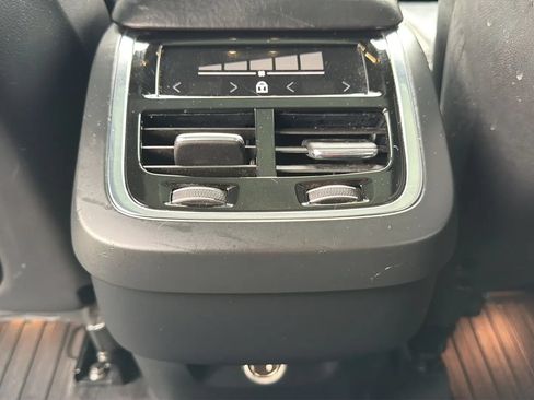 Used 2018 Volvo XC90 T6 Inscription w/ Convenience Package AWD/4WD image 29