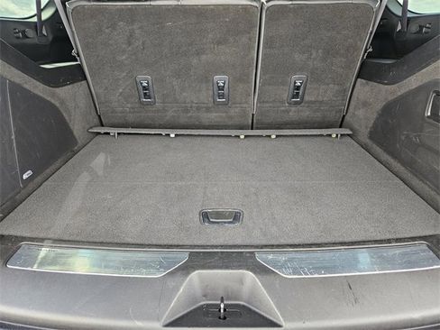 Used 2024 Cadillac Escalade ESV Sport image 33