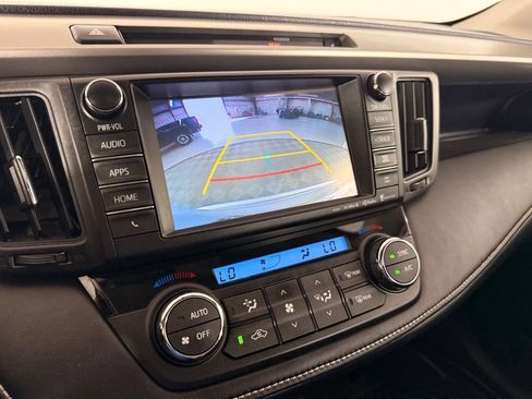Used 2016 Toyota RAV4 XLE AWD/4WD image 35