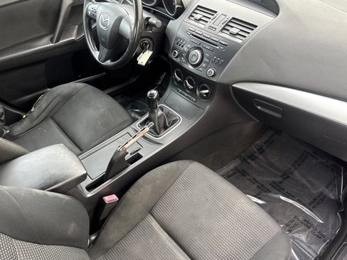 Used 2013 MAZDA MAZDA3 i SV image 30