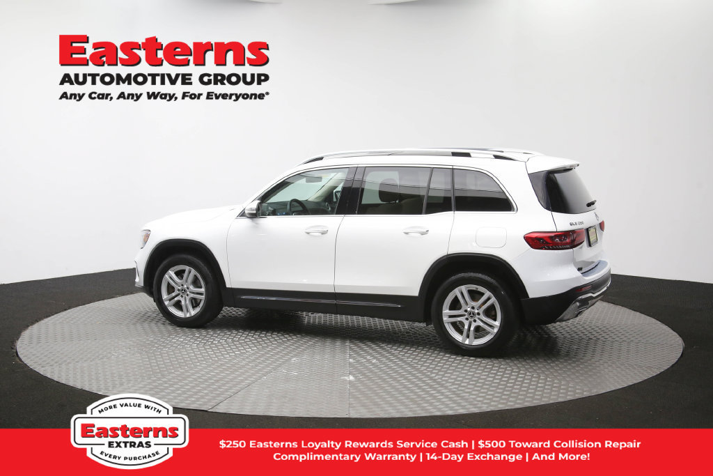 Used 2022 Mercedes-Benz GLB 250 4MATIC w/ Premium Package Lite image 64