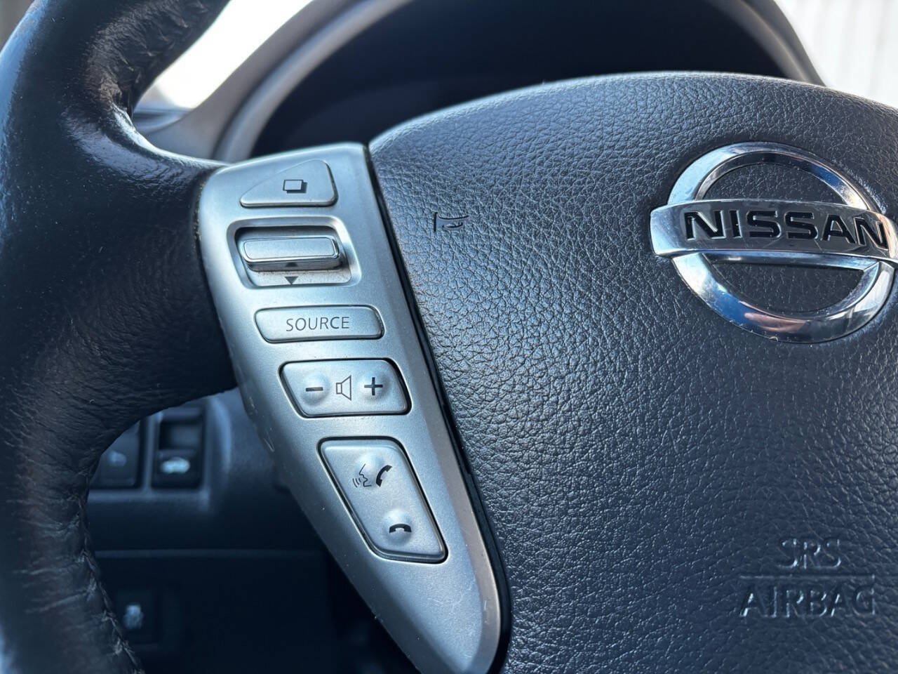 Used 2015 Nissan Sentra SR FWD image 19