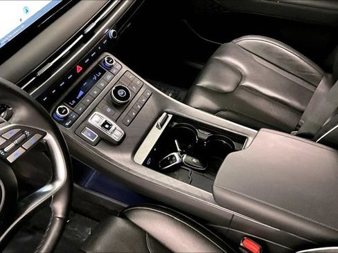 Used 2023 Hyundai Palisade Limited FWD image 16