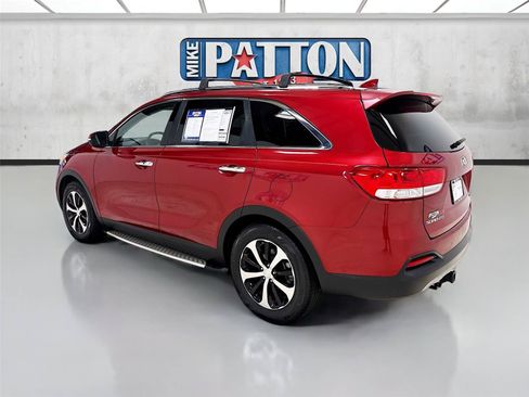 Used 2017 Kia Sorento EX w/ EX Advanced Touring Package FWD image 5
