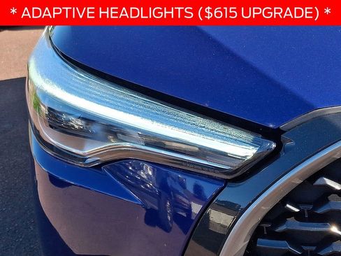 Used 2024 Toyota Corolla Cross XLE w/ Convenience Package AWD/4WD image 9