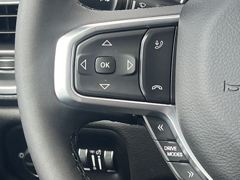 Used 2026 RAM 1500 Lone Star AWD/4WD image 18
